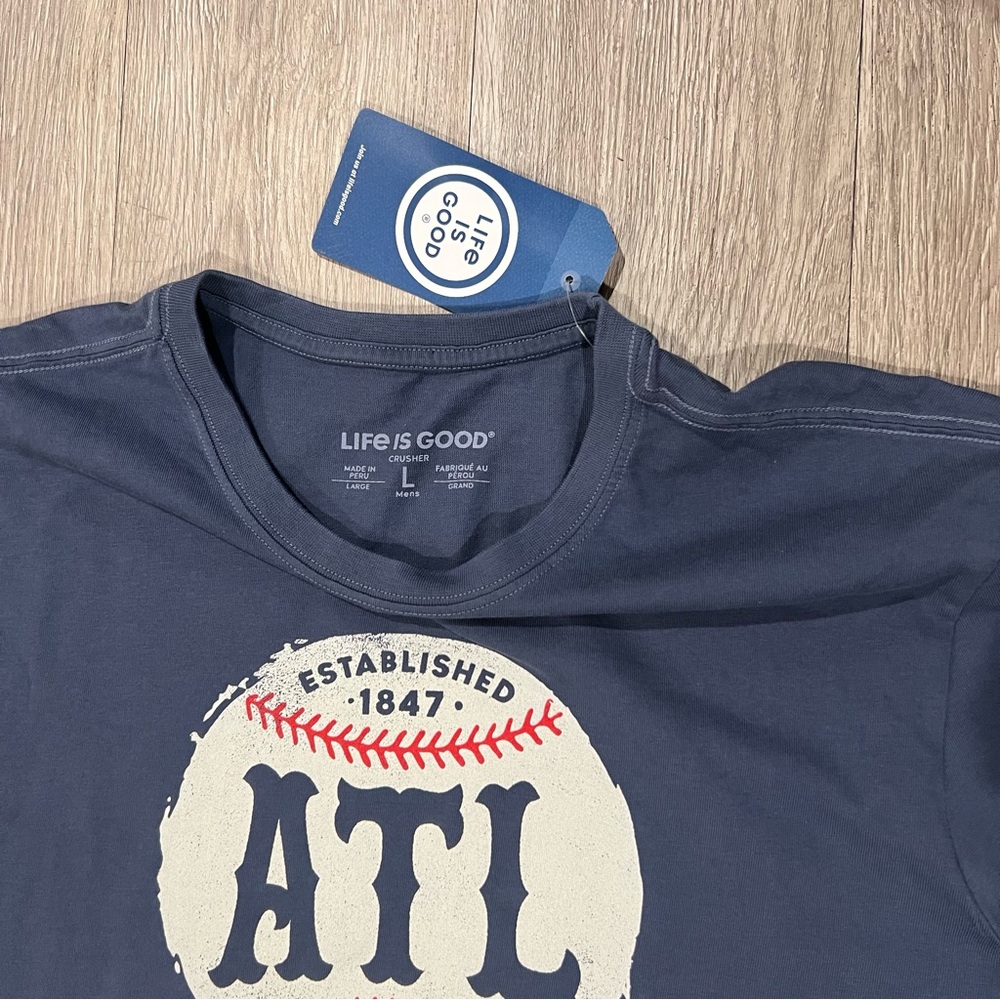 Mens Atlanta  Baseball Short Sleeve Crusher Tee Size Large NWT - Picture 2 of 4